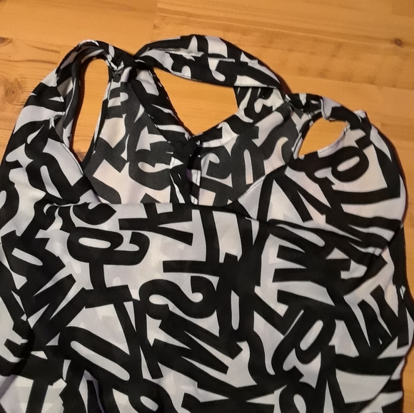 One of a kind crop - Picture 5 of 6